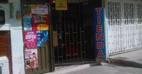 TIENDA CARRERA 14B CON 32 TIENDA CARRERA 14B CON 32